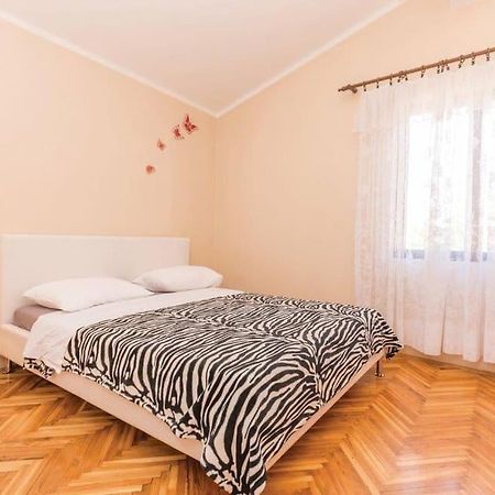Apartmani Andrija Pakoštane Exteriér fotografie